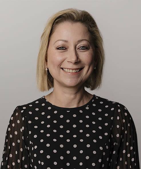 Elena Lambros
