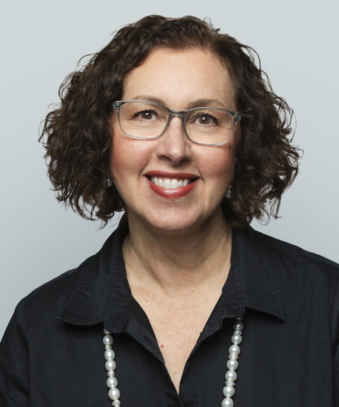 Lea Constantine